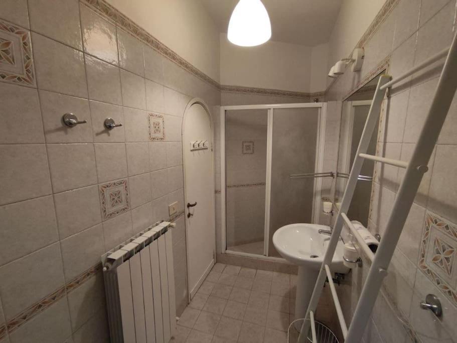 Vicolo Del Bologna Lägenhet Rom
